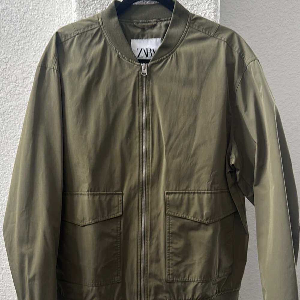 Zara Men's Olive Bomber Jacket
